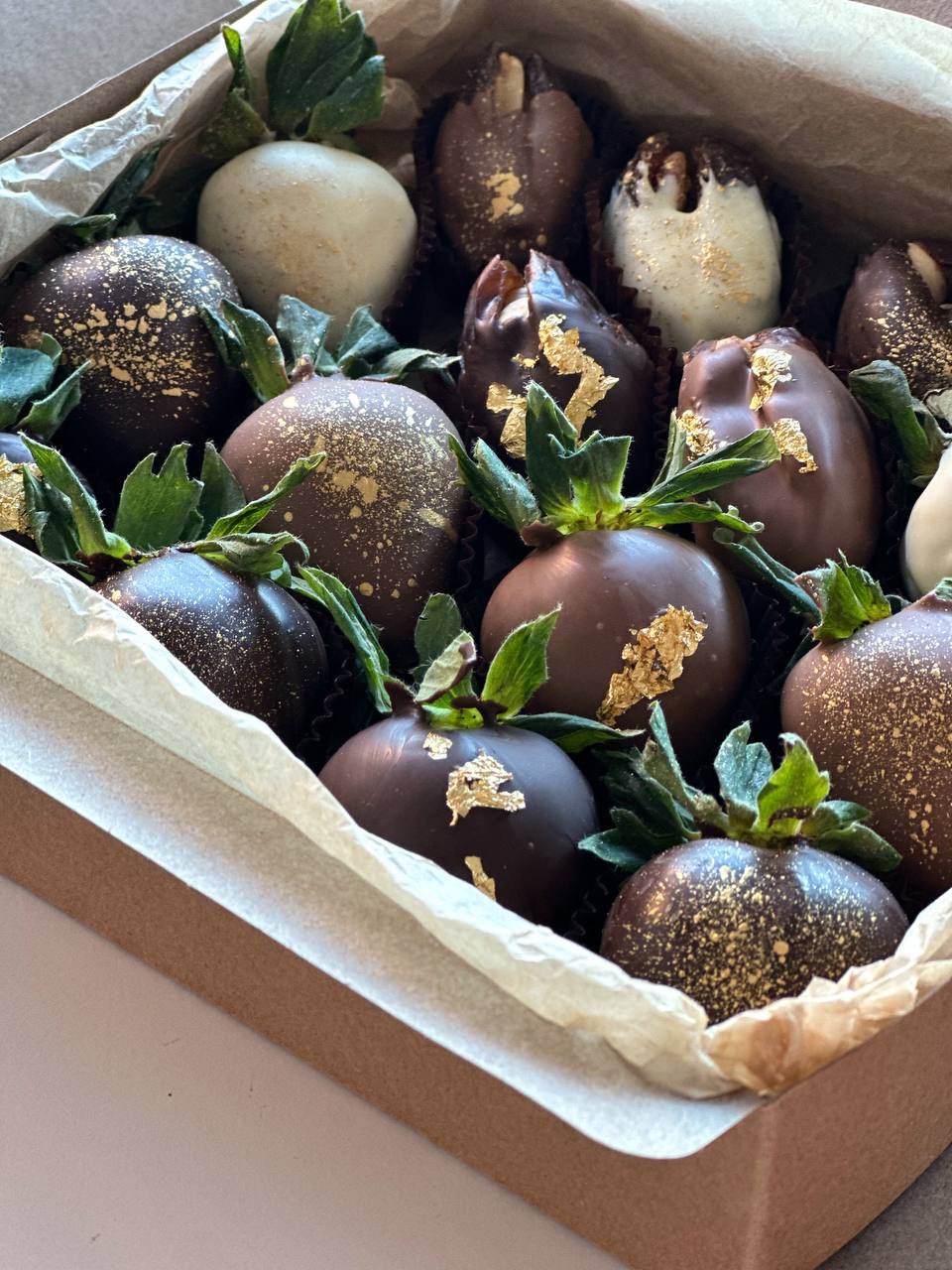 Covered chocolate strawberries