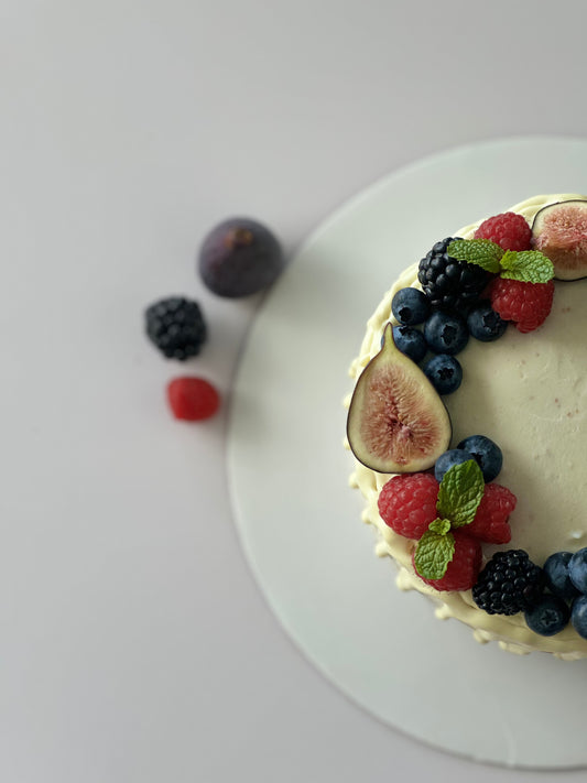 Mango-passion fruit cake